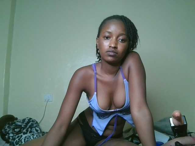 Politegirl live cam on BongaCams