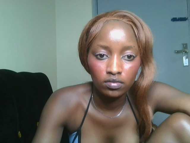 Politegirl live cam on BongaCams