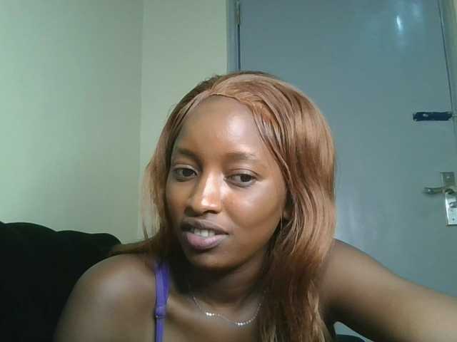 Politegirl live cam on BongaCams