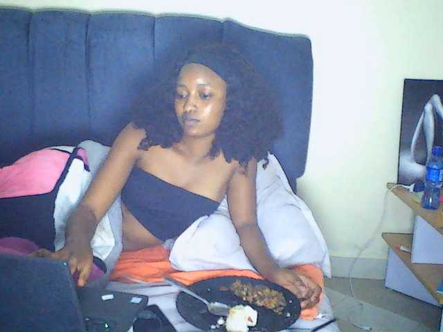 Politegirl live cam on BongaCams