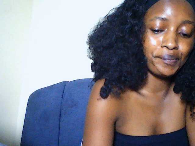Politegirl live cam on BongaCams