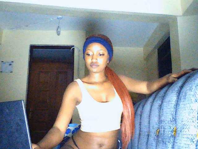 Politegirl live cam on BongaCams