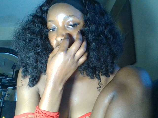Politegirl live cam on BongaCams
