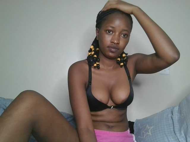 Politegirl live cam on BongaCams