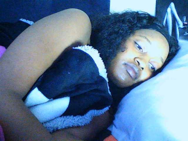Politegirl live cam on BongaCams