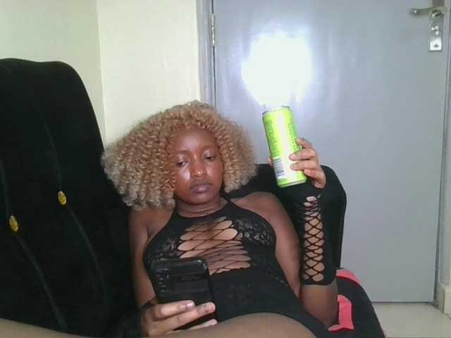 Politegirl live cam on BongaCams
