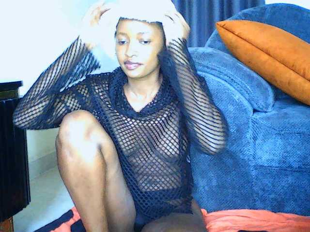 Politegirl live cam on BongaCams