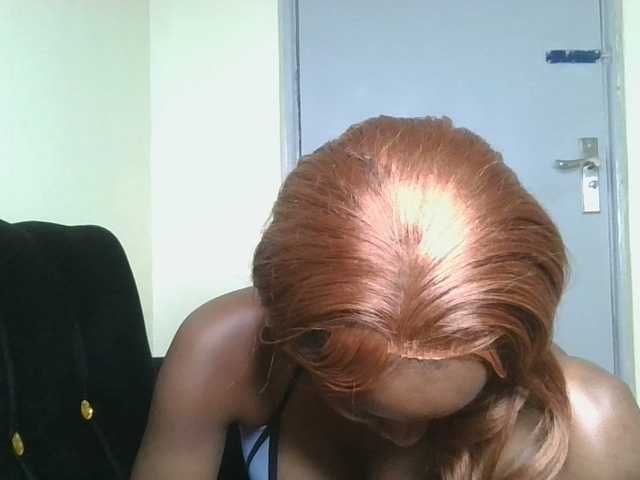 Politegirl live cam on BongaCams