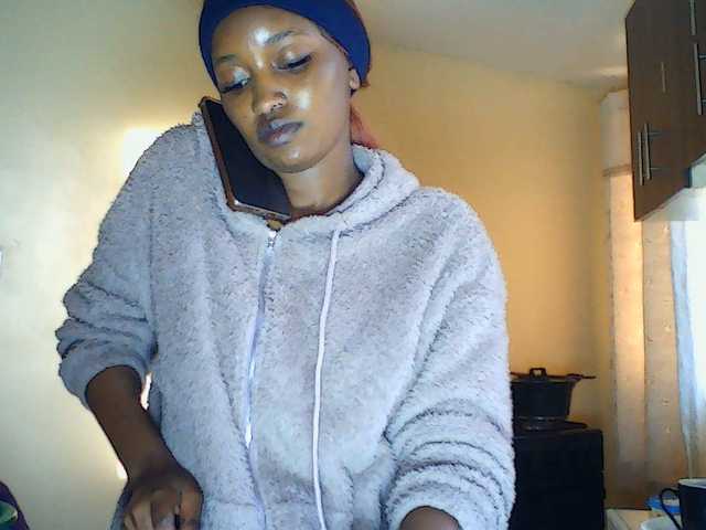 Politegirl live cam on BongaCams