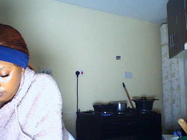 Politegirl live cam on BongaCams