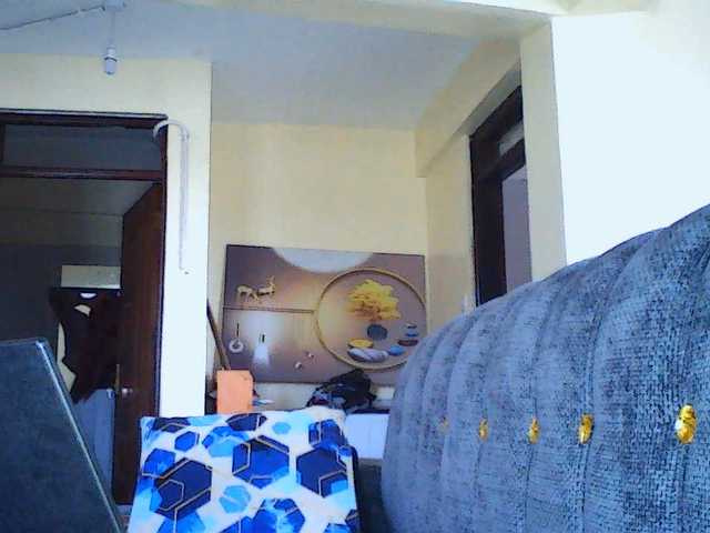 Politegirl live cam on BongaCams