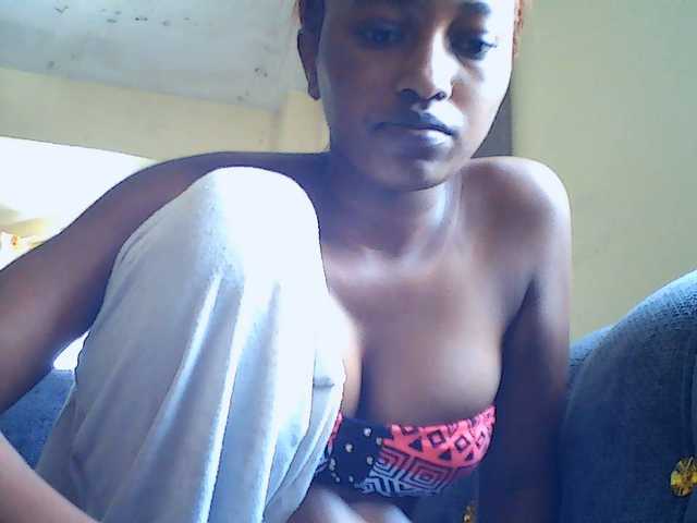 Politegirl live cam on BongaCams