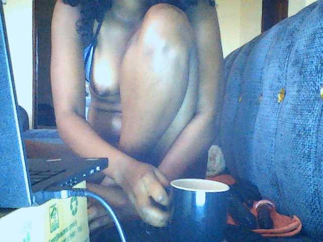 Politegirl live cam on BongaCams