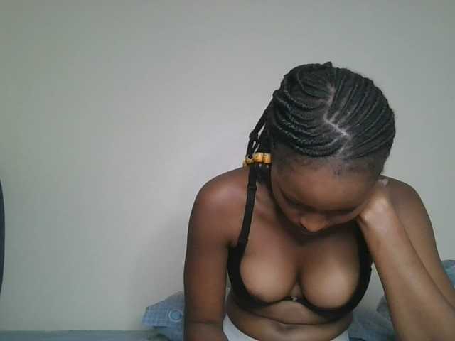 Politegirl live cam on BongaCams