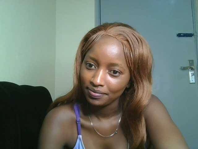 Politegirl live cam on BongaCams