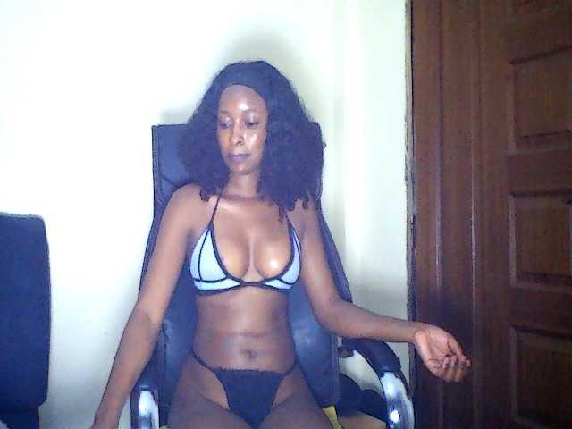 Politegirl live cam on BongaCams