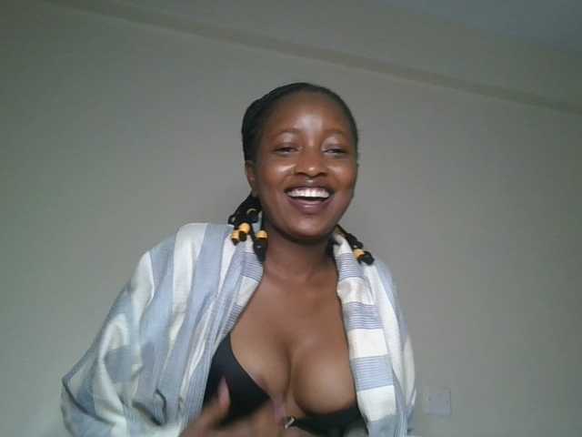 Politegirl live cam on BongaCams