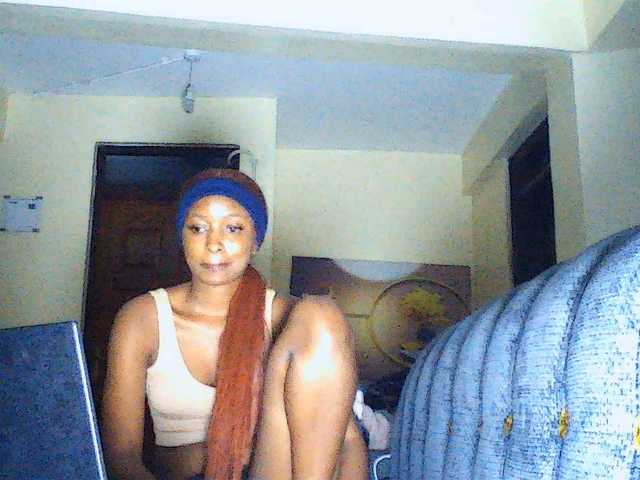 Politegirl live cam on BongaCams