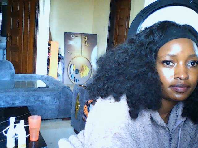 Politegirl live cam on BongaCams