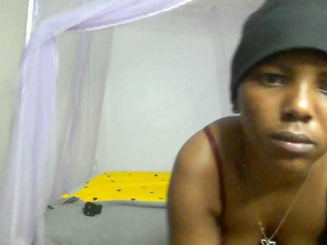 Bunnydiva- live cam on BongaCams