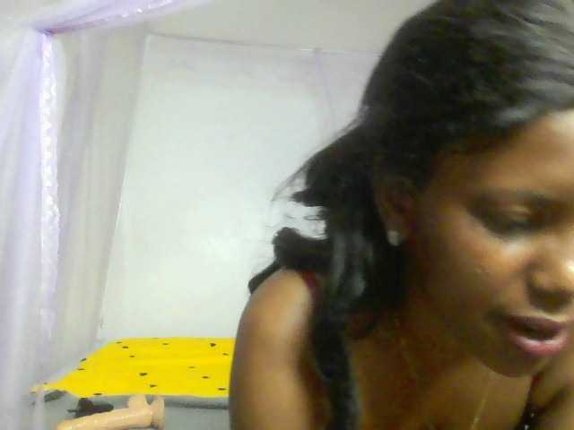 Bunnydiva- live cam on BongaCams