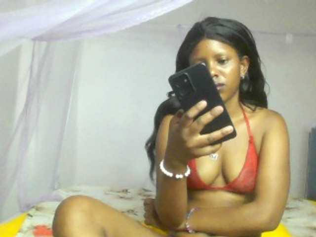 Bunnydiva- live cam on BongaCams