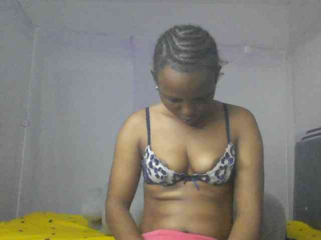 Bunnydiva- Live Webcam on BongaCams