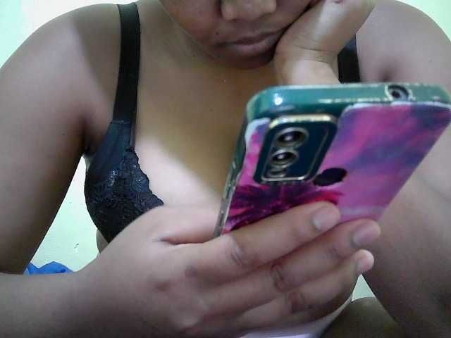 Shepretty live cam on BongaCams