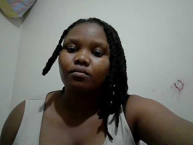 Shepretty live cam on BongaCams