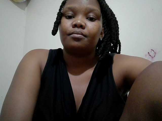 Shepretty live cam on BongaCams