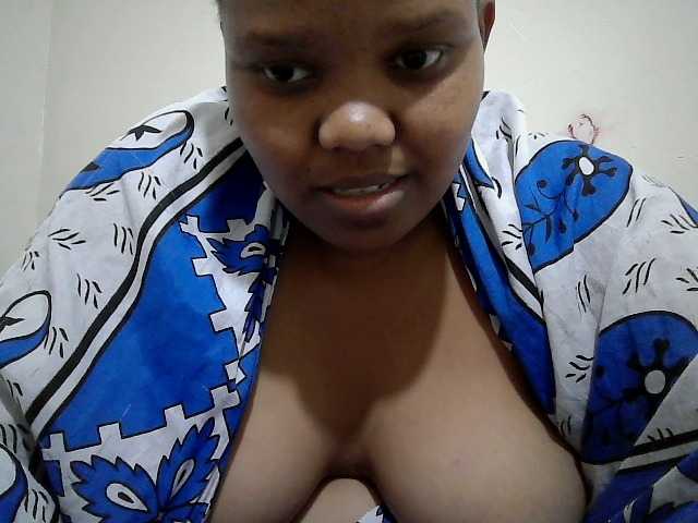 Shepretty live cam on BongaCams