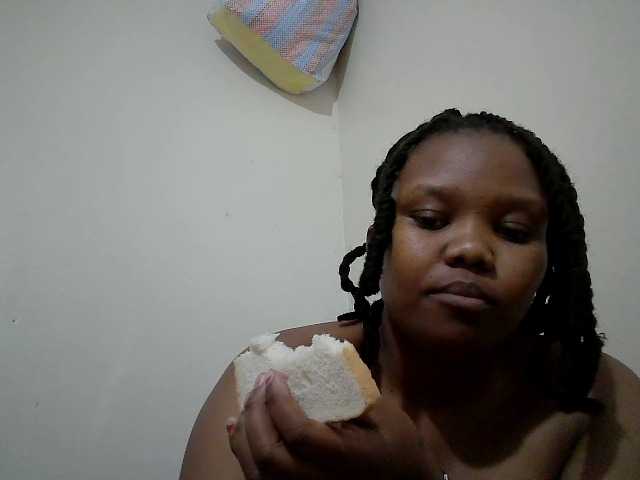Shepretty live cam on BongaCams