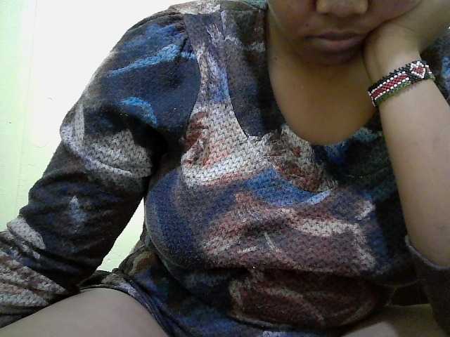 Shepretty live cam on BongaCams