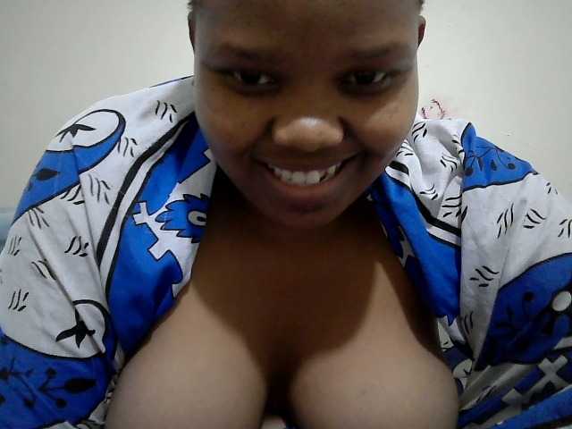 Shepretty live cam on BongaCams
