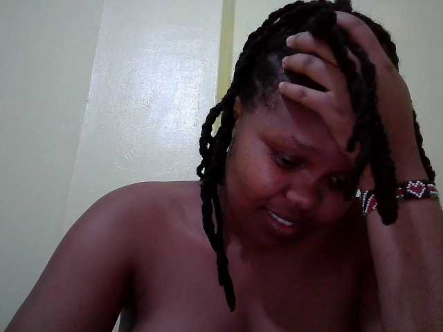 Shepretty live cam on BongaCams