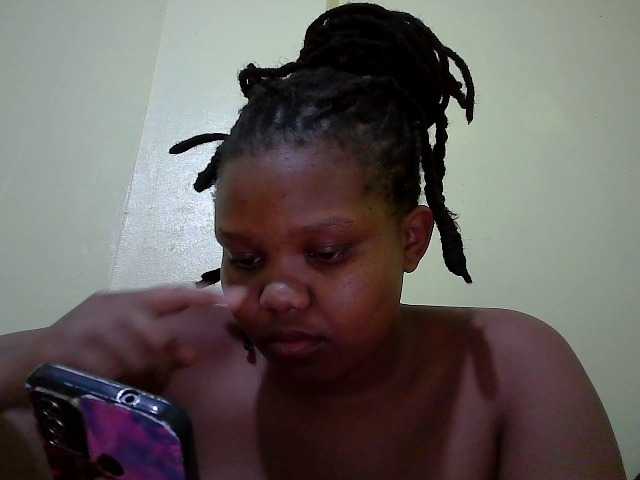 Shepretty live cam on BongaCams