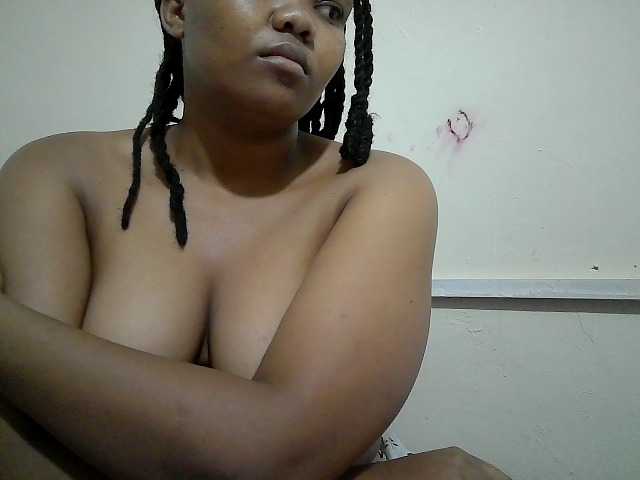 Shepretty live cam on BongaCams