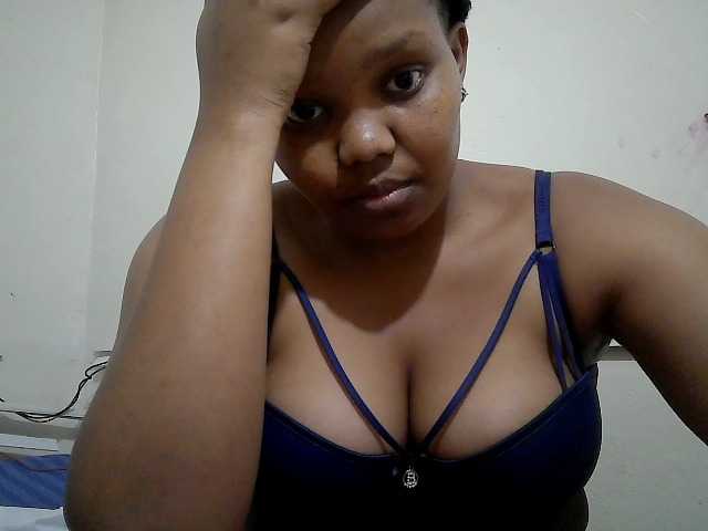 Shepretty live cam on BongaCams