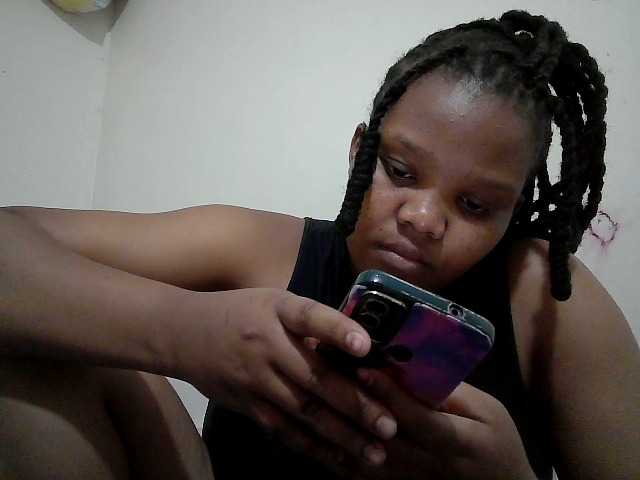 Shepretty live cam on BongaCams