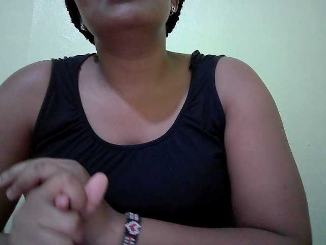 Shepretty live cam on BongaCams