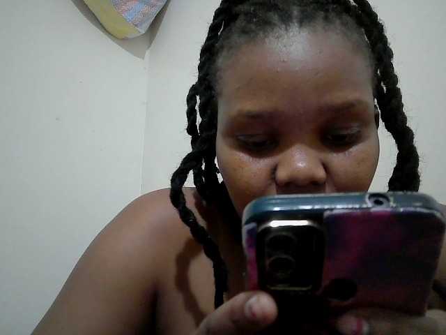 Shepretty live cam on BongaCams