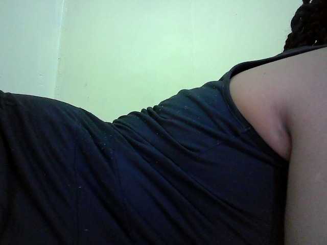 Shepretty live cam on BongaCams