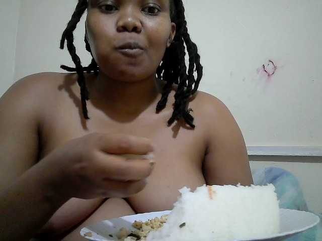 Shepretty live cam on BongaCams