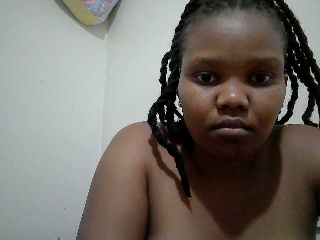 Shepretty live cam on BongaCams