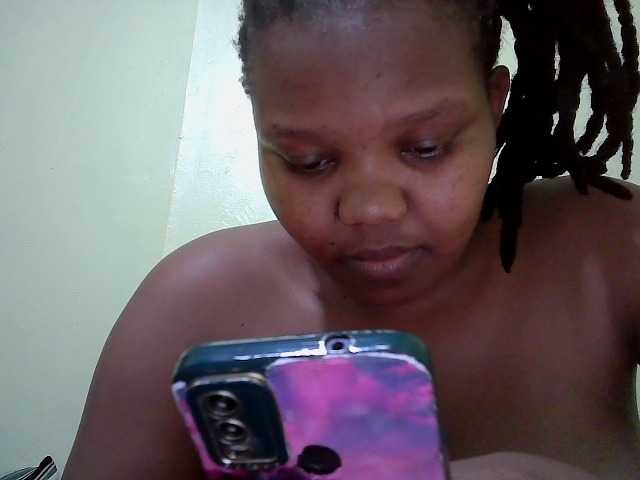 Shepretty live cam on BongaCams