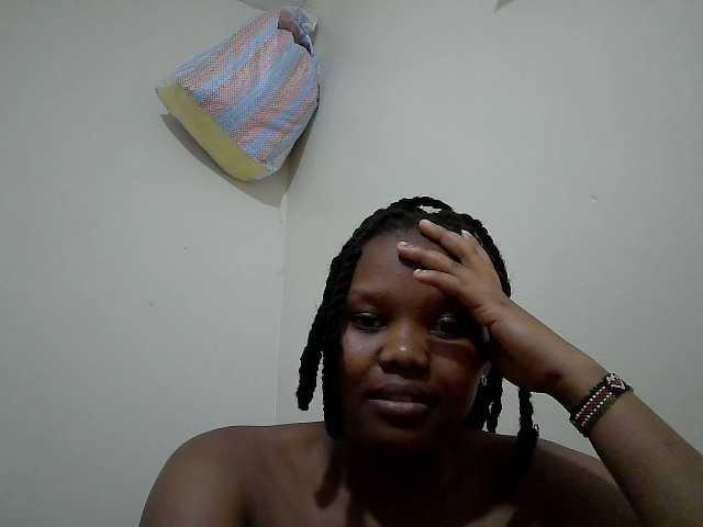 Shepretty live cam on BongaCams