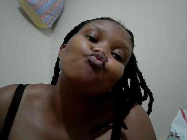 Shepretty webcam