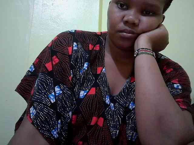 Shepretty webcam