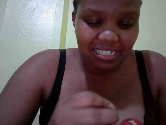 Shepretty webcam
