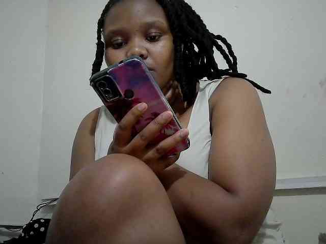 Shepretty webcam